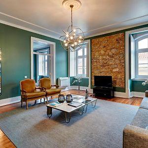 Lisbon Canaan Boutique Apartments Gaivotas By Get Your Stay